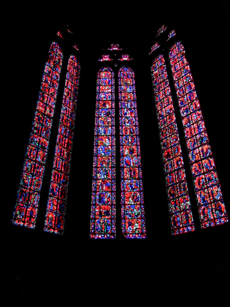 15.02.19 Amiens Choir Windows 2