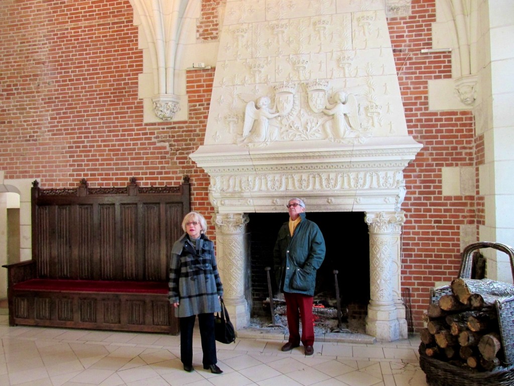 15.02.24 Amboise Council Chamber Hearth