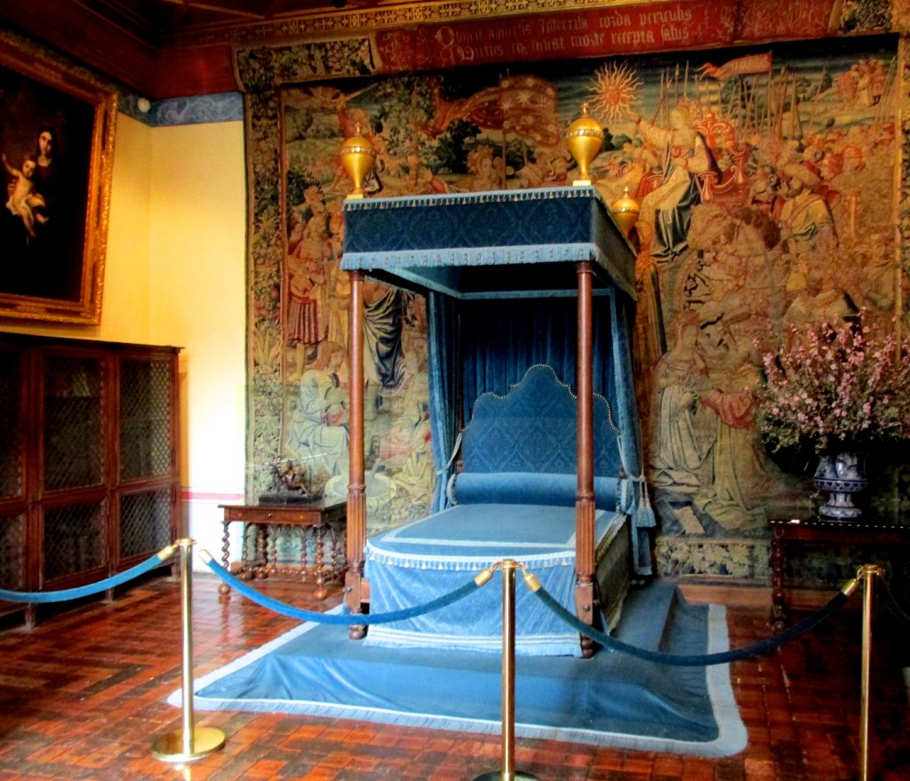 15.02.24 Chenonceau Diane de Poitier Bedroom 3