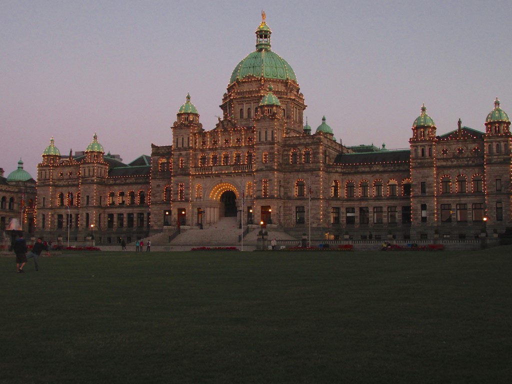 06:13:15 Victoria Parlament at Night 2