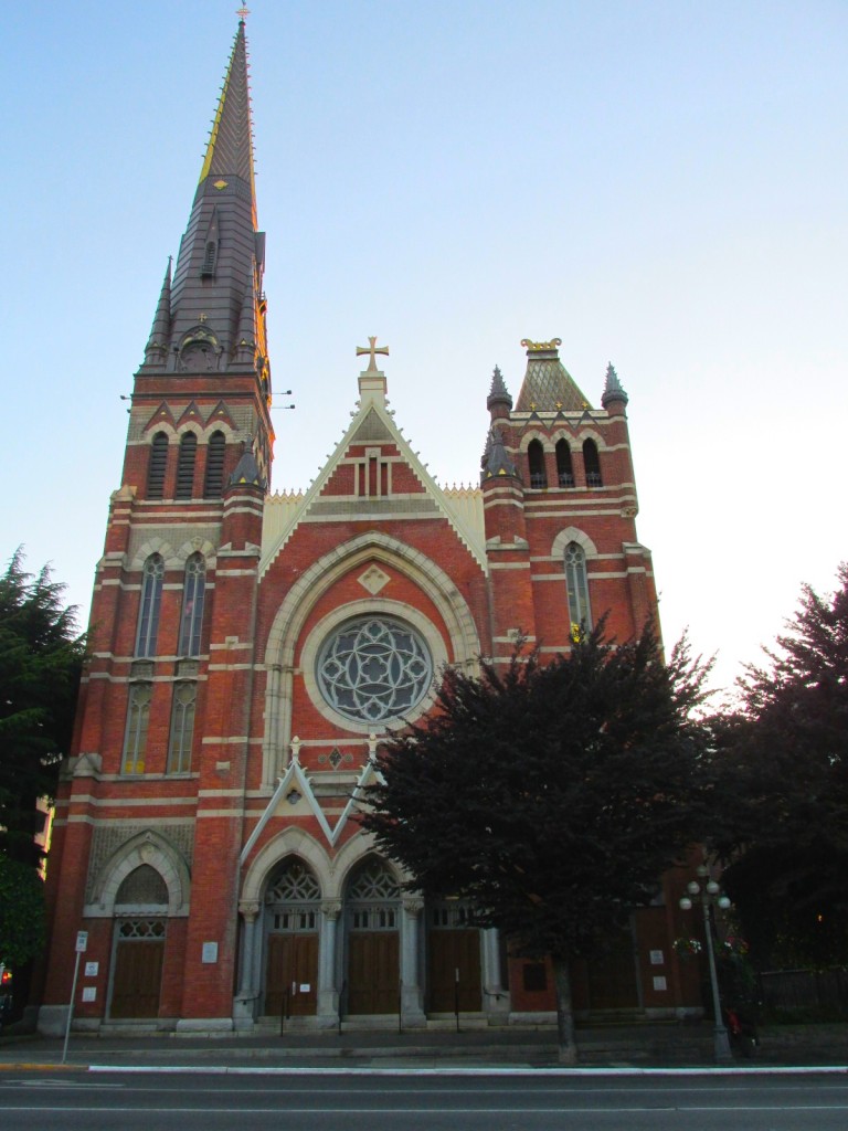 06:13:15 Victoria St Andrew Cathedral 1